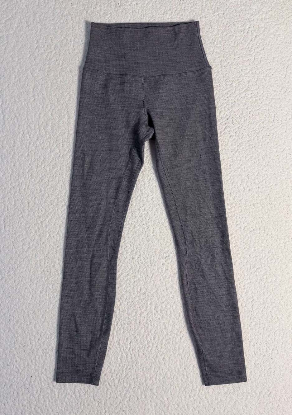 Lululemon Align High-Rise Yoga Leggings in Grey Texture, Size 2